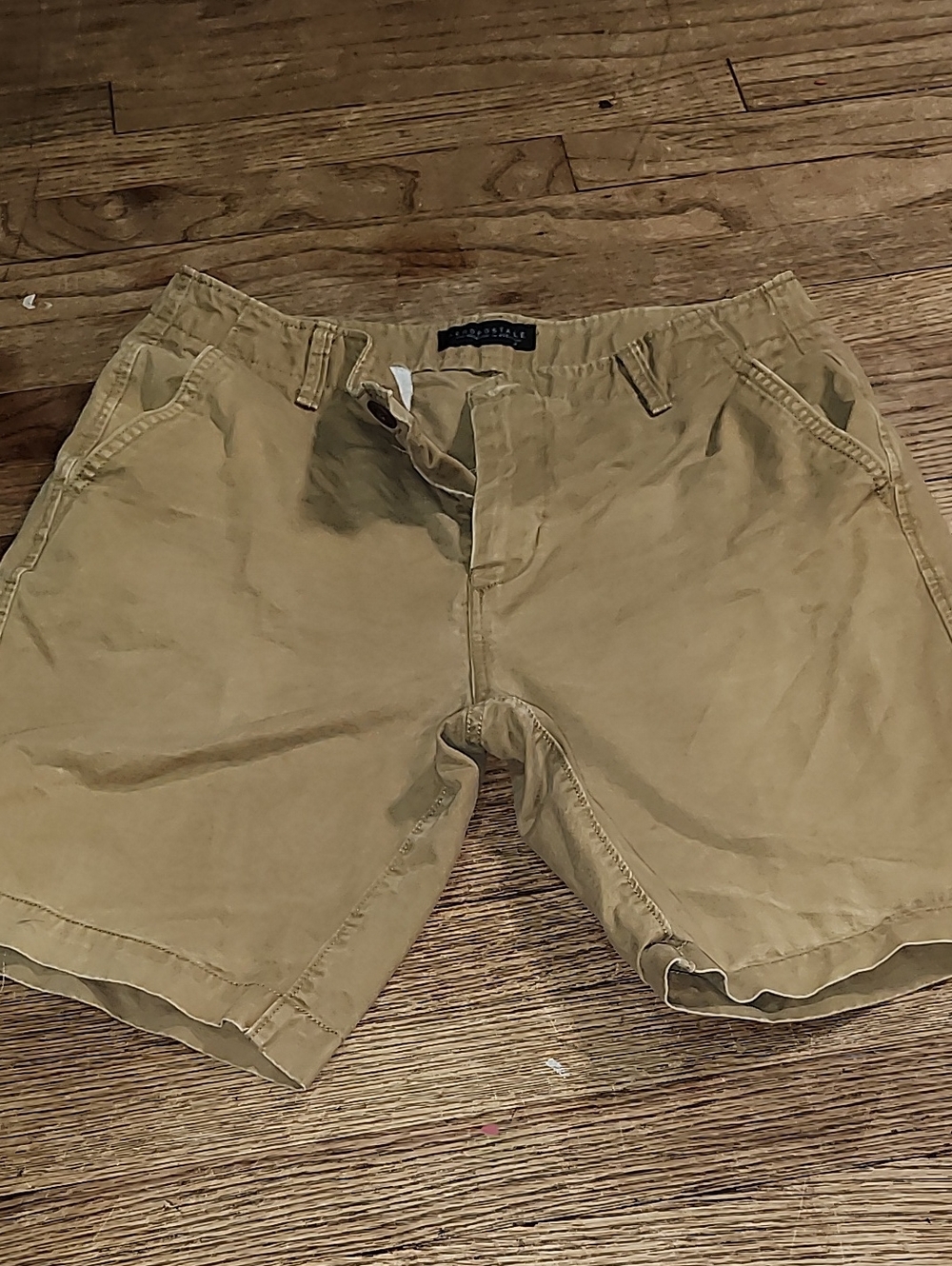 Aeropostale Men's Flat-Front Shorts in Tan